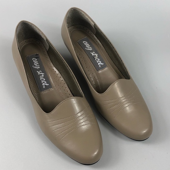 Easy Street Easy Flex Comfort Women’s Slip-On Kitten Heels Size 9M - Picture 3 of 14